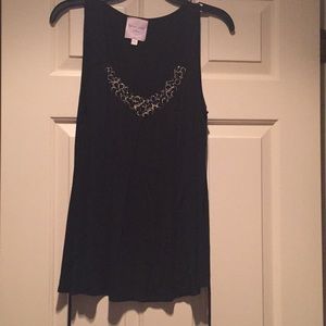 Bejeweled Sleeveless Top. Belt to adjust. M